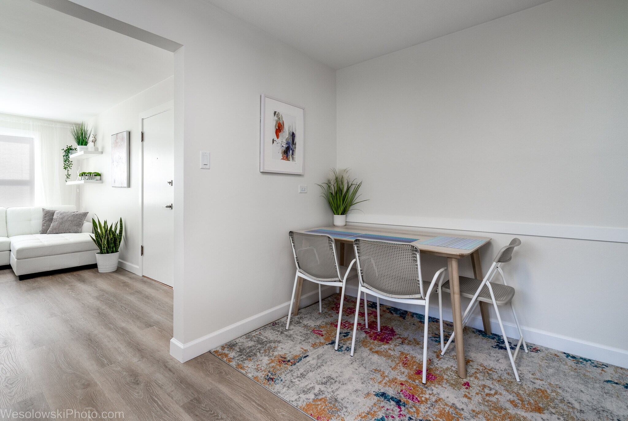 Fully furnished 1 or 2bd, parking, balcony, AC, Laundry - 9003 Bronx Ave