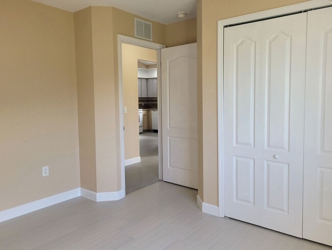 Building Photo - 3/2/2 Rental Home located centrally in Spring Hill FL 34609