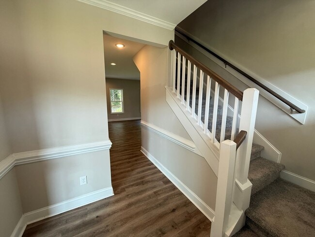Building Photo - Stunning 4 Bed, 2.5 Bath Home in Cameron