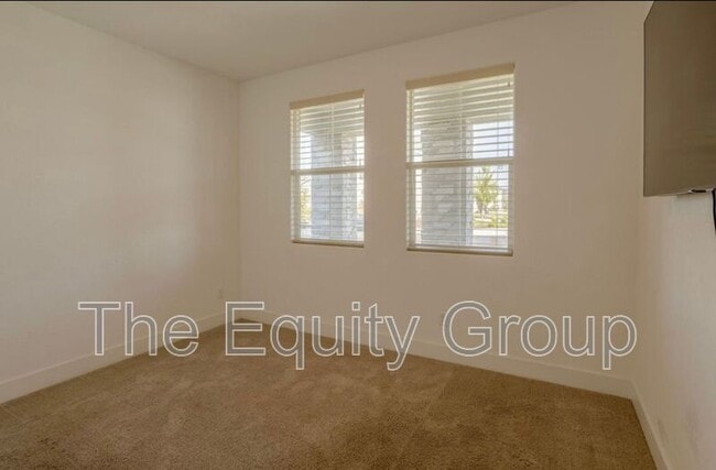 Building Photo - 145 E Taylor Ave