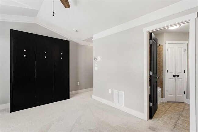 Building Photo - 221 Semel Cir NW