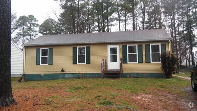 Building Photo - South Richmond Rancher