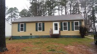 Building Photo - South Richmond Rancher