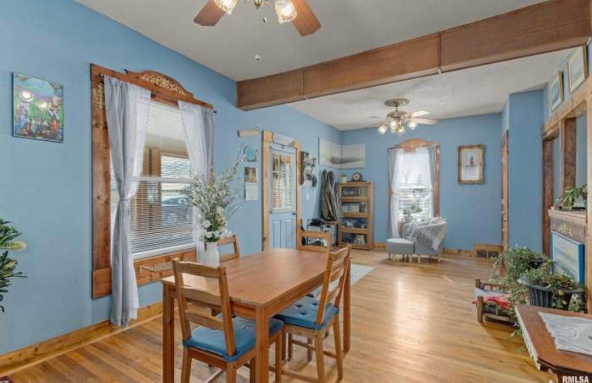 Building Photo - 111 21st St