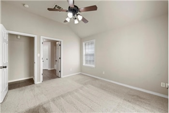 Building Photo - 10121 Salem Way