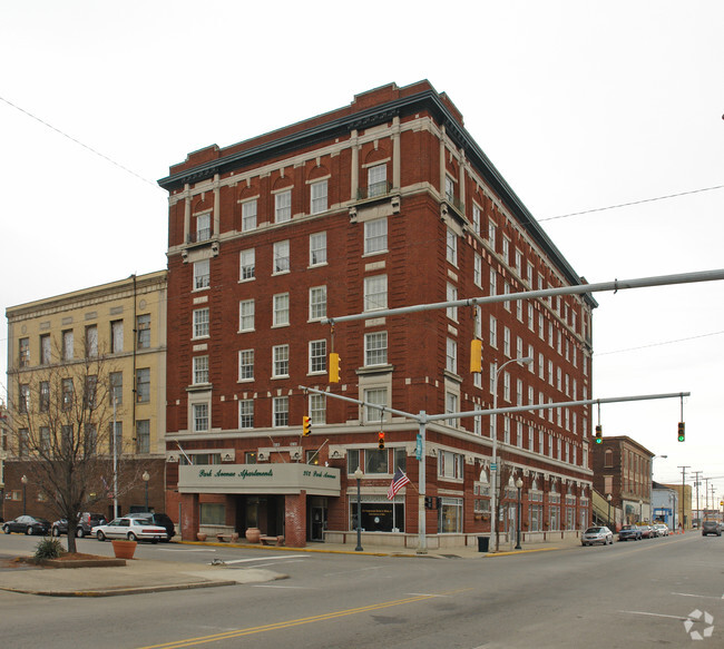 Building Photo - Park Ave Apartments