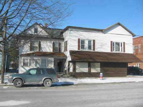 Primary Photo - 112-118 S High St