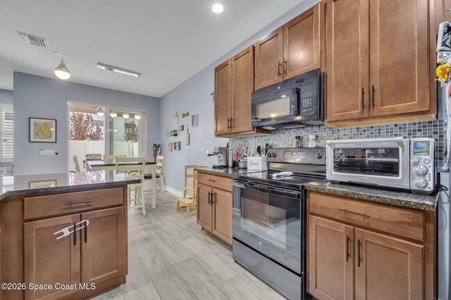 Building Photo - 1445 Isabella Dr