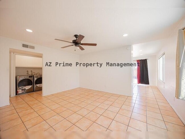 Building Photo - 2145 S Dorsey Ln