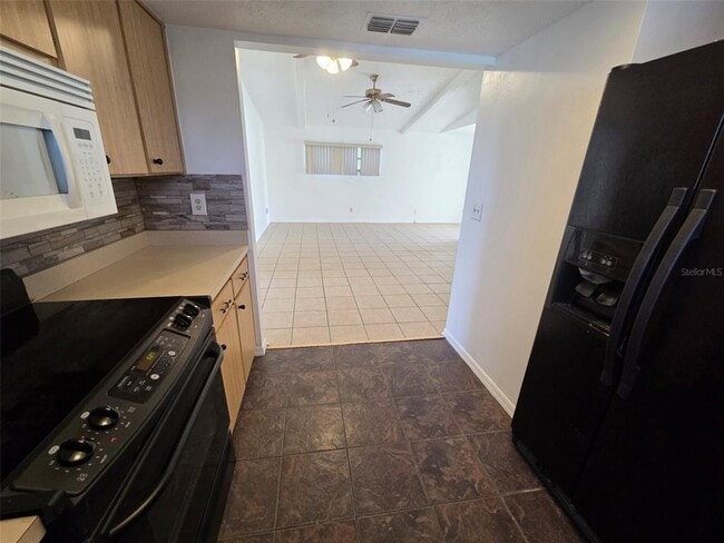 Building Photo - 5908 Forest Ln