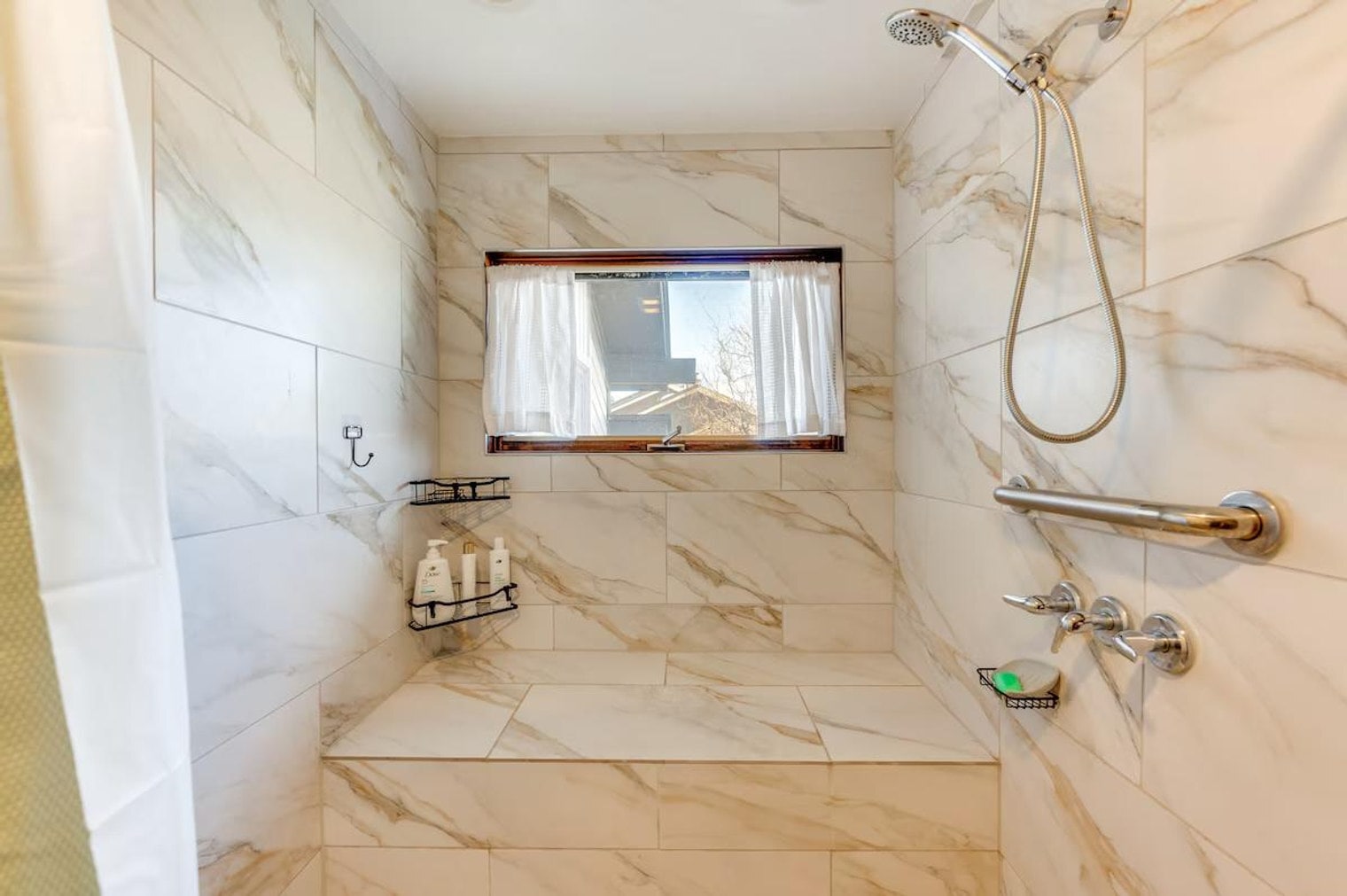 Building Photo - 1508 Harrison Ave