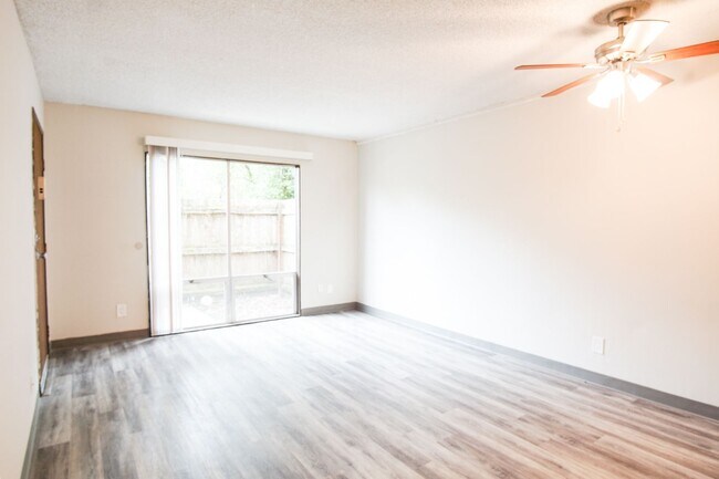 Building Photo - 3110 SW 13th Ave