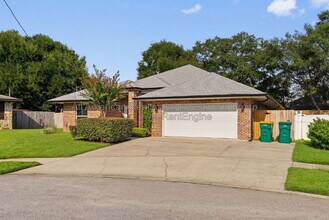 Building Photo - 612 Lombard Cir