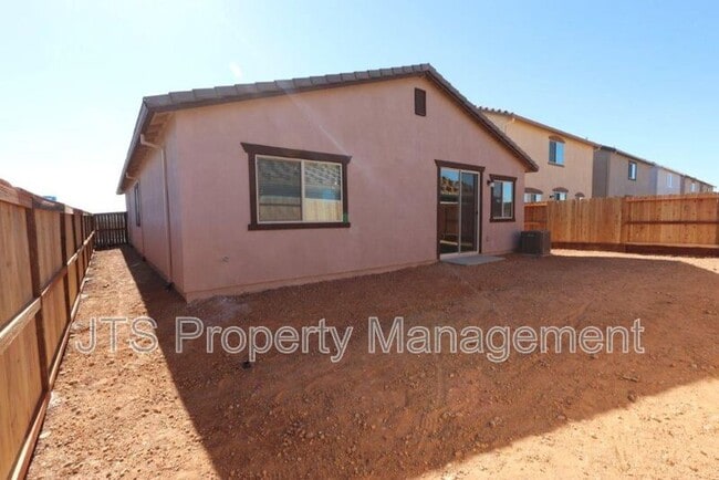 Building Photo - 4181 Paisleyshire Way