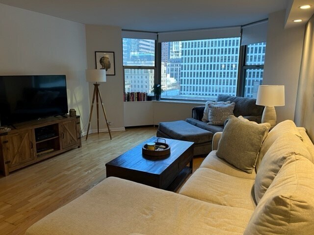 Building Photo - 535 N Michigan Ave