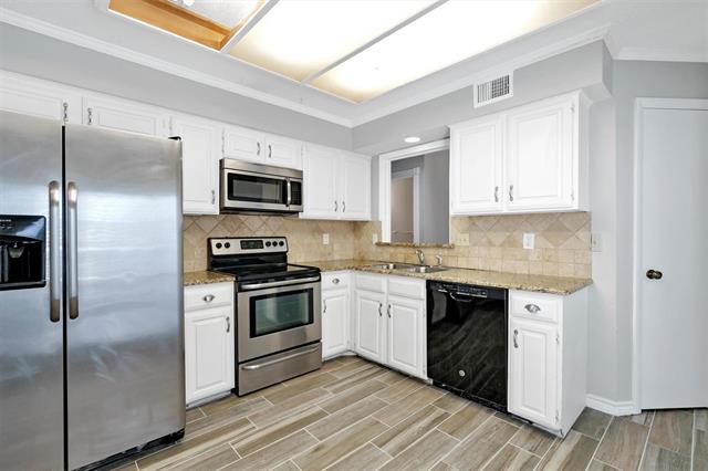 Building Photo - 17490 Meandering Way