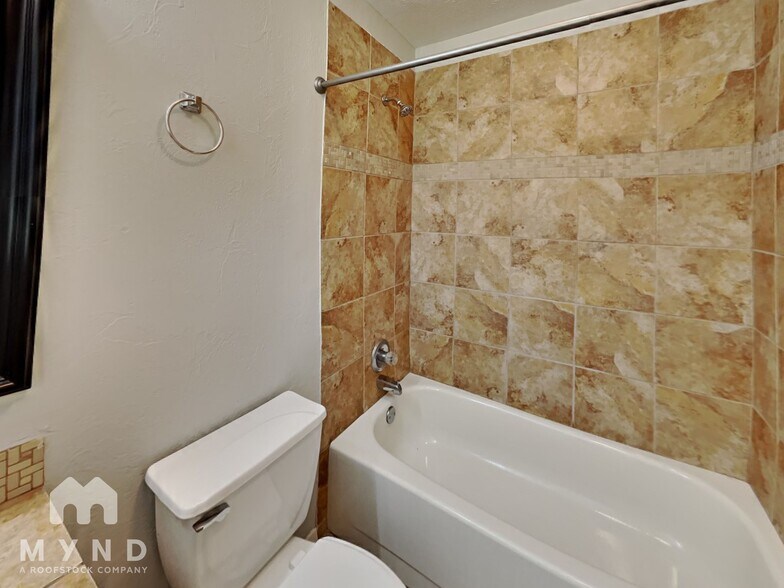 Building Photo - 7145 Romford Way