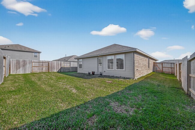 Building Photo - 6915 Lilac Vine Ln