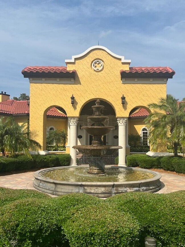 Building Photo - Condominium for rent