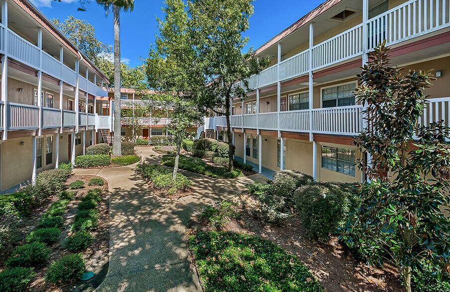 Crossings 2200 Severn Ave Metairie LA 70001 Apartment Finder