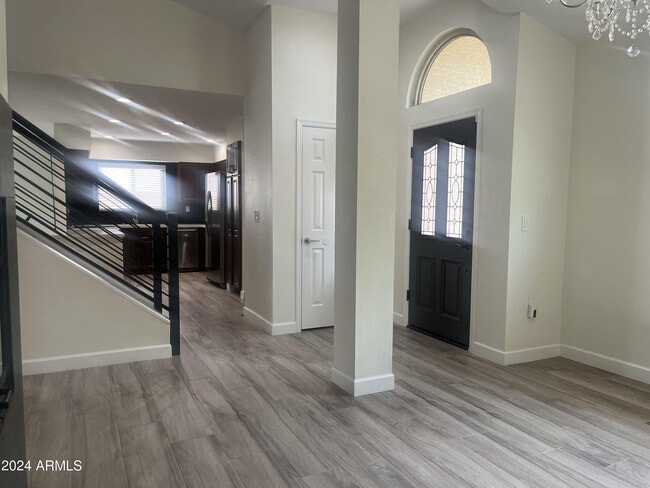 Building Photo - 11271 E Poinsettia Dr