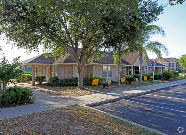 Building Photo - Rosemont Manor