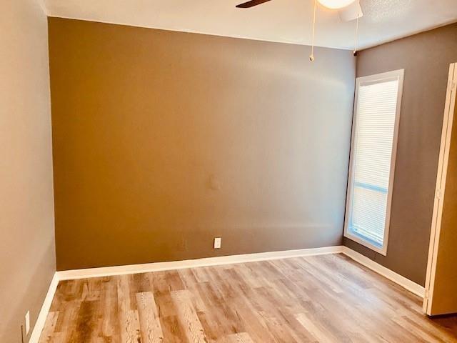 Building Photo - 525 E Caney St