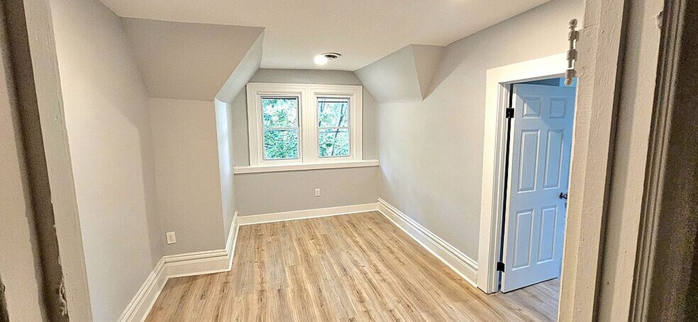 Building Photo - 2236 Perrysville Ave