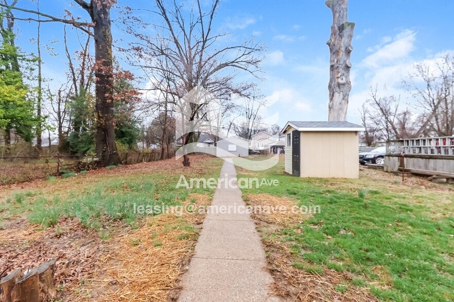 Building Photo - 3507 Grand Ave