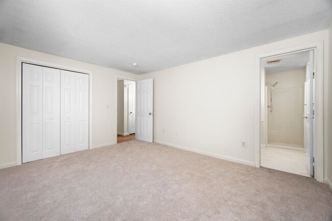Building Photo - 50 Brookside Dr