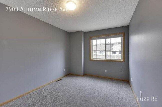Building Photo - 7903 Autumn Ridge Ave