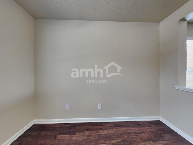 Building Photo - 3743 Jewel Point Dr