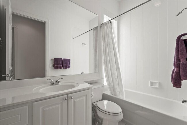Building Photo - 7716 Uliva Way