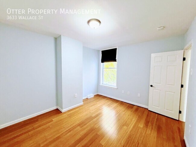 Building Photo - 3633 Wallace St