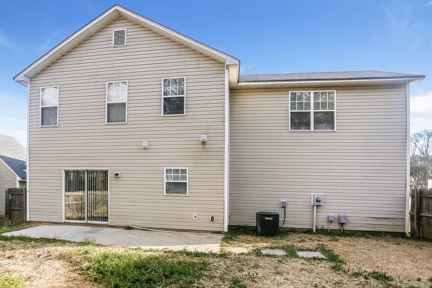 Building Photo - 873 Raindrops Rd