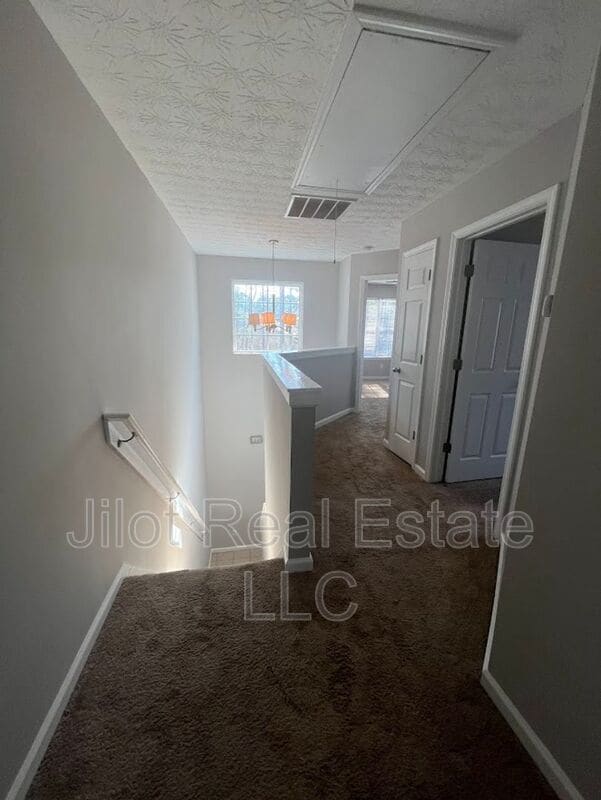 Building Photo - 216 Matthew Ln