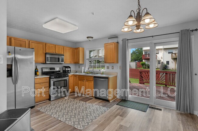 Building Photo - 9219 Christ Ct