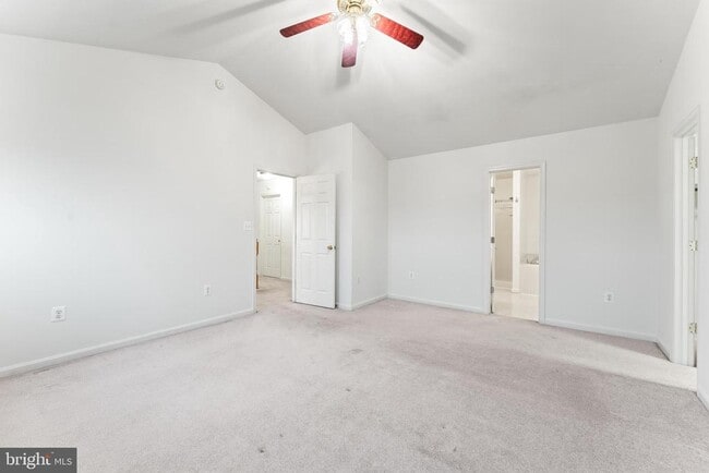 Building Photo - 10105 Cotter Ct