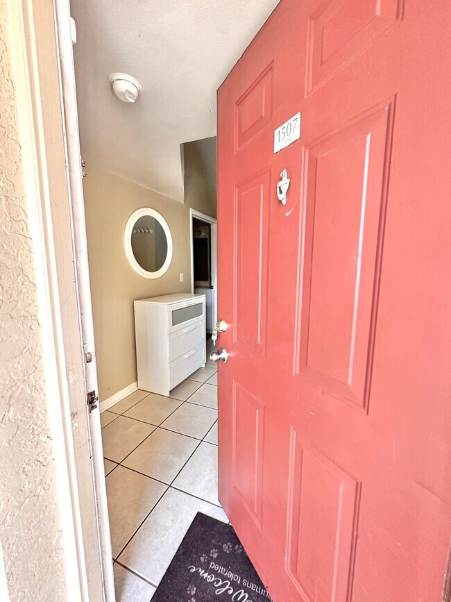 Building Photo - 4807 Via Palm Lakes Via