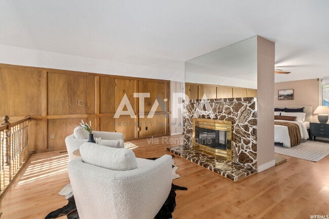 Building Photo - 1577 E Tomahawk Dr