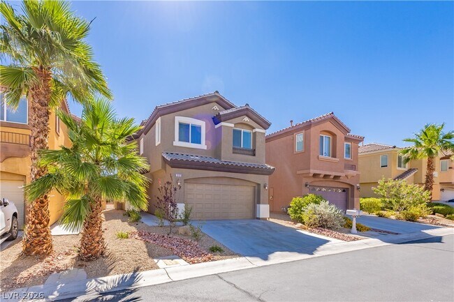 Building Photo - 212 Fairway Woods Dr