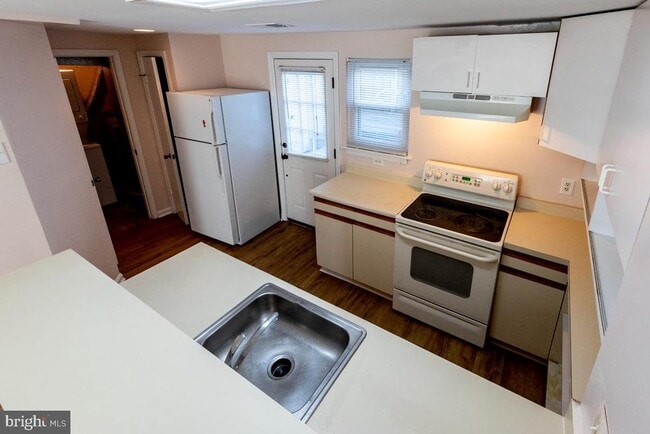 Building Photo - 4356 Pembrook Village Dr