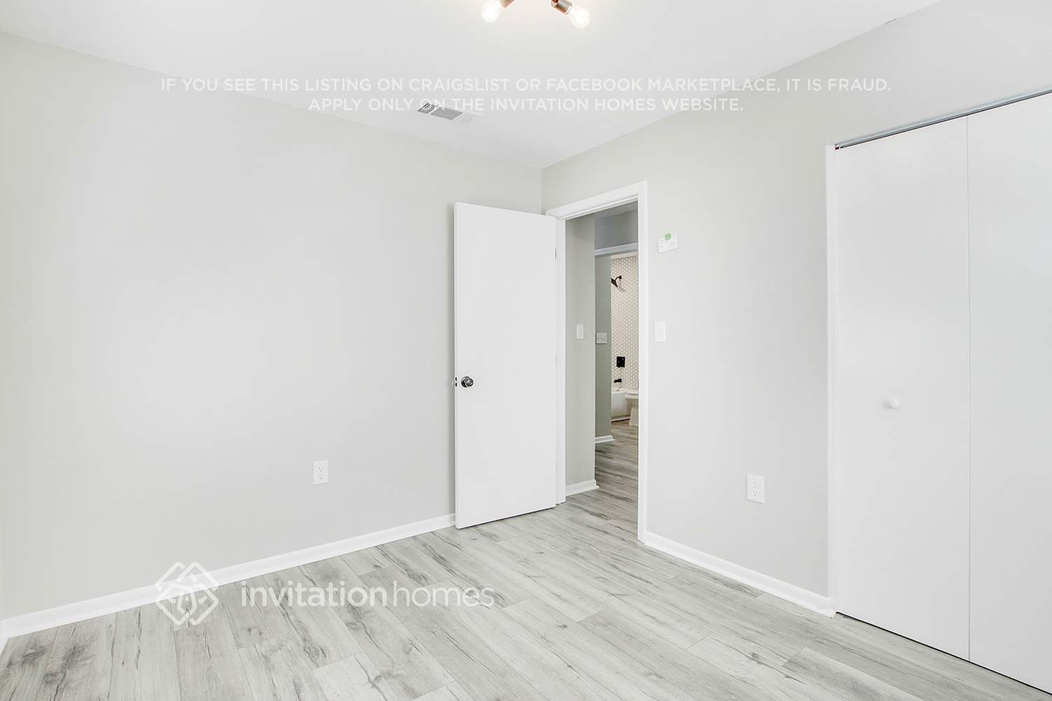 Building Photo - 4083 Ester Dr SW