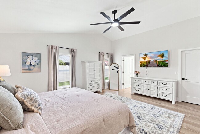 Building Photo - 1259 Barnstaple Cir