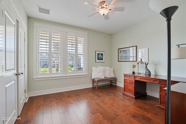 Building Photo - 114 Blue Sage Rd