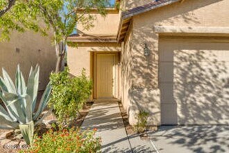 Building Photo - Bright, Spacious Living in Julian Ranch