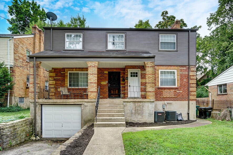 Primary Photo - 531 Norway Ave