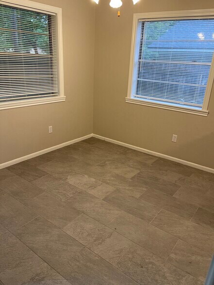 Dining room - 3008 Longleaf Dr