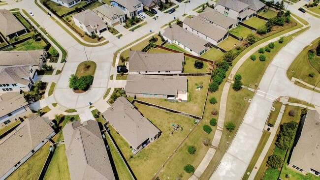 Building Photo - 10810 Spiny Caterpillar Ct