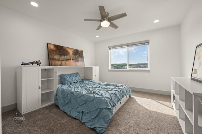 Building Photo - Premium 4BR Rental in The Ranch | Stunning Mountain Views | Easy Community Location | Automatic G...